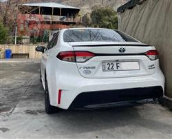 تۆیۆتا کۆرۆلا